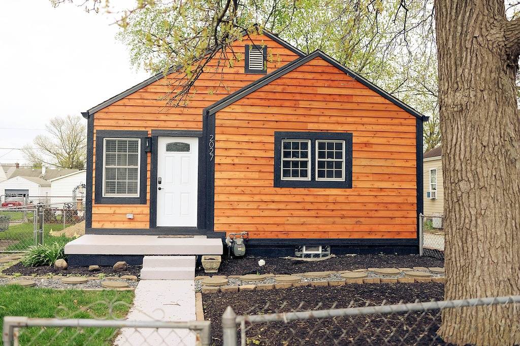 Renovated home in Speedway minutes from Indy 500 and close to Downtown in Indianapolis, Indiana