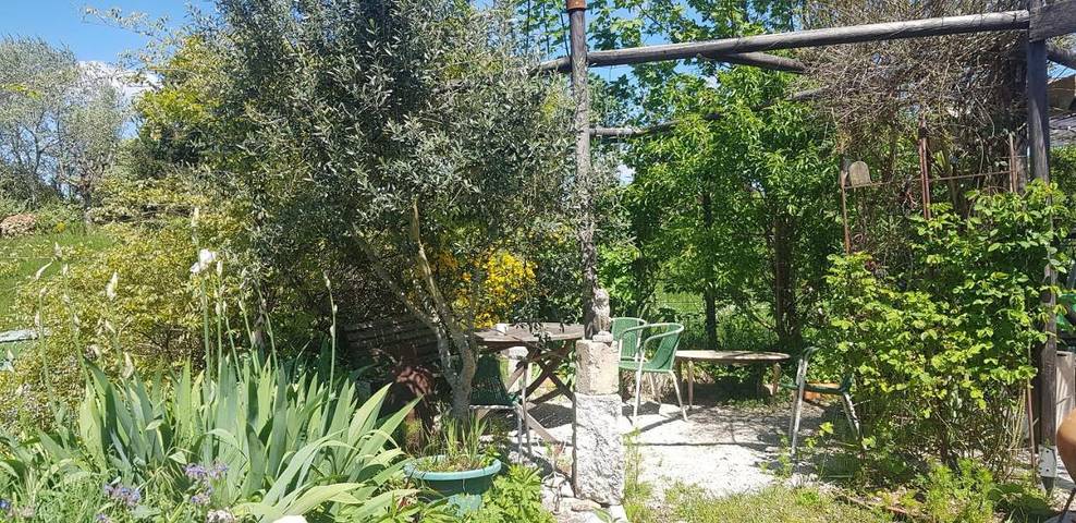 Gîte pour 2 personnes, avec jardin ainsi que piscine et vue à Ruffec - 4