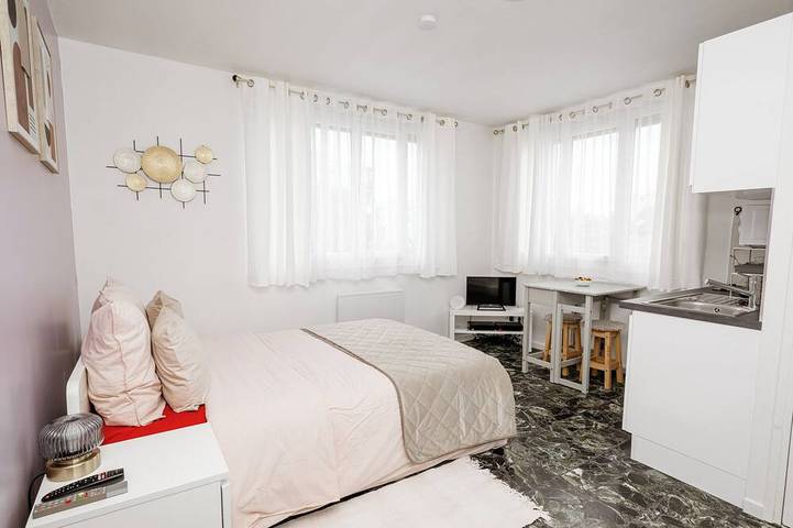 Ganze Wohnung, L'Ecrin de Camille et Marie in Bobigny, Seine-Saint-Denis
