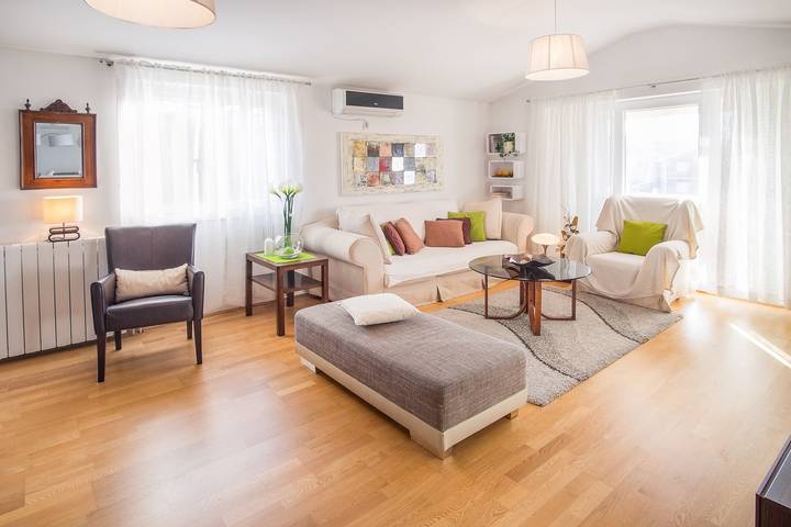 Ferienwohnung für 6 Personen, mit Balkon/Terrasse in Malinska - 2