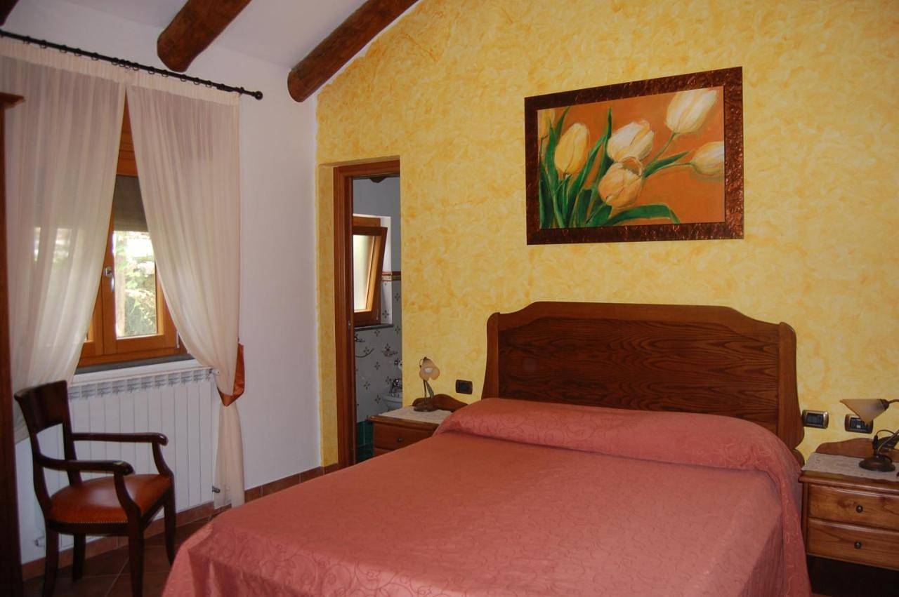 Triple Room in Pianillo, Agerola
