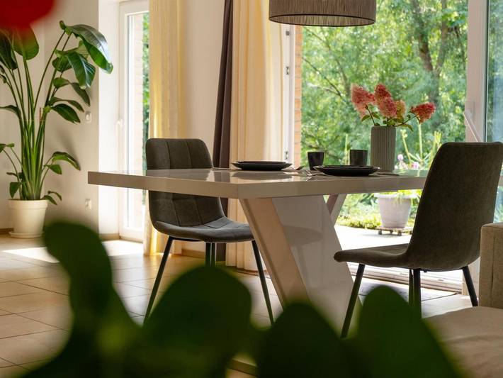 Ferienwohnung für 2 Personen, mit Garten und Ausblick sowie Seeblick und Sauna in Eifel (Nordrhein-Westfalen) - 2