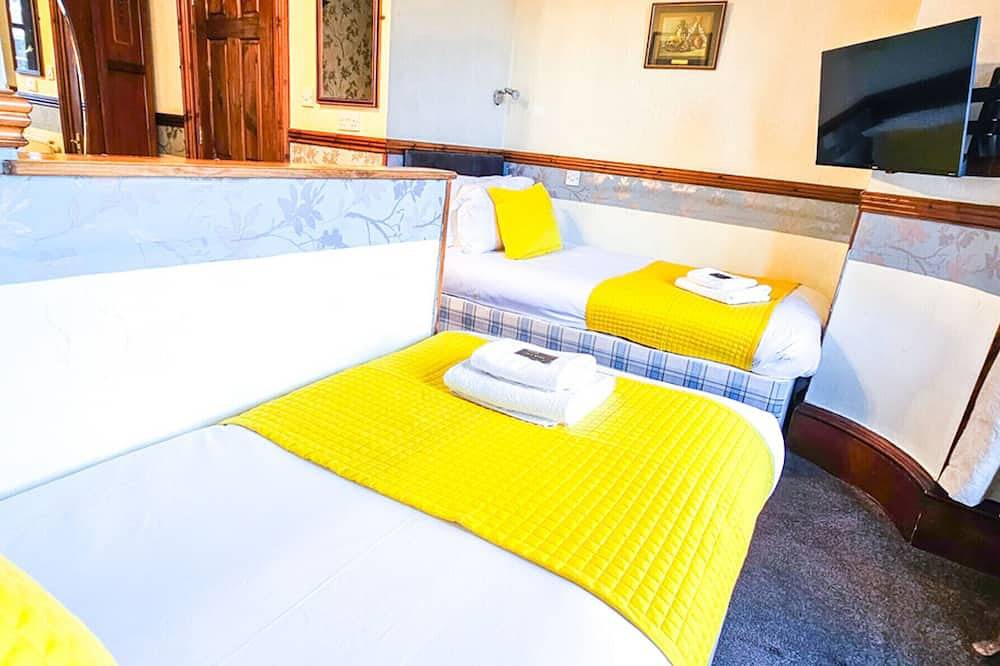 Mystayinn Melrose Villa Room 2 in Inverness, Highlands