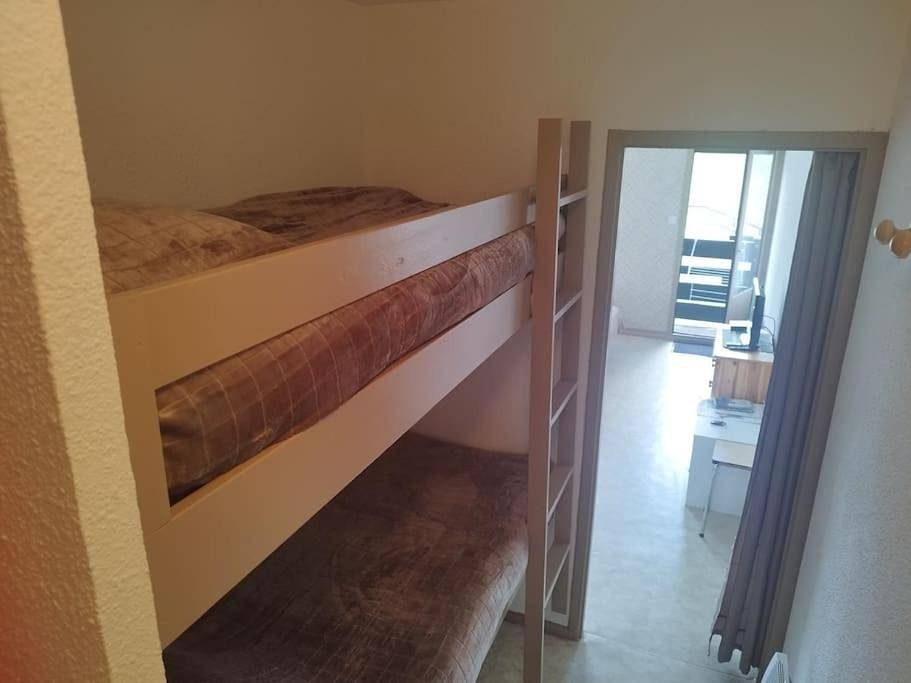 Appartement entier, One-Bedroom Apartment in Luchon-Superbagnères, Saint-Aventin