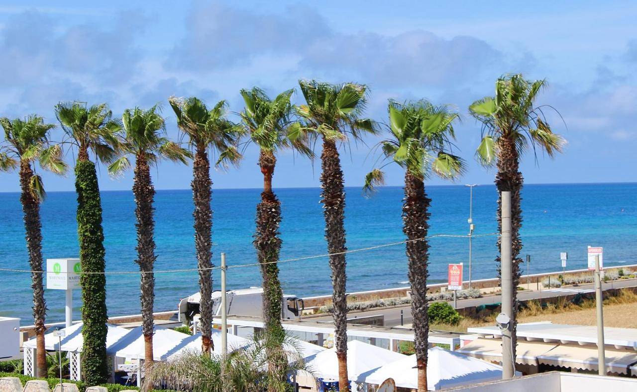 Appartement entier, Attico Relax Vista Mare a Due Passi dalla Spiaggia in Marina di Pescoluse, Torre Vado