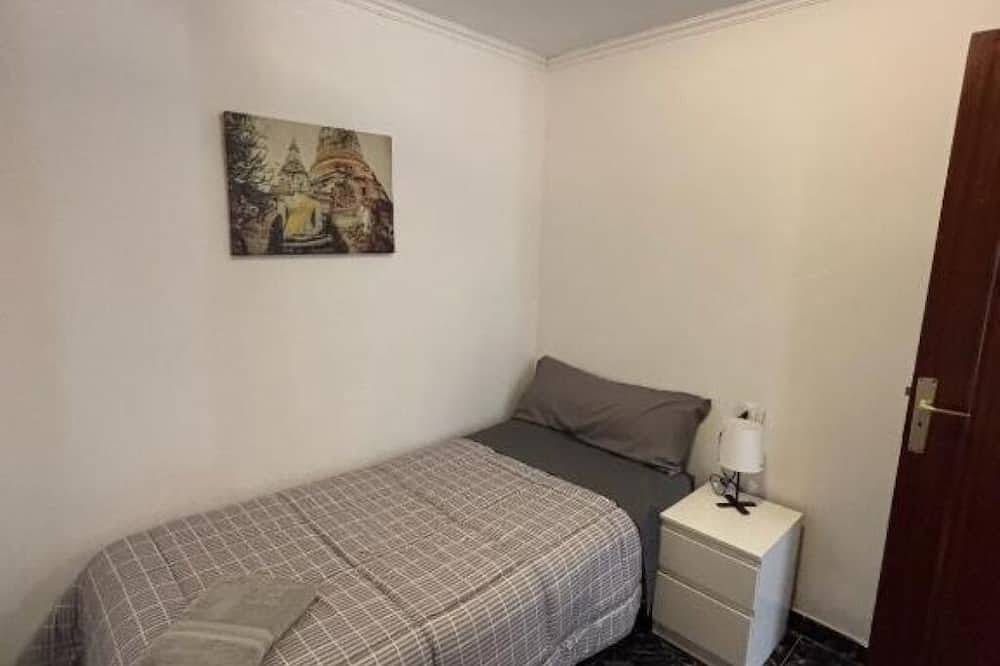 Casa Haroldo – Tu refugio con piscina privada  en Candelaria in Araya, Candelaria
