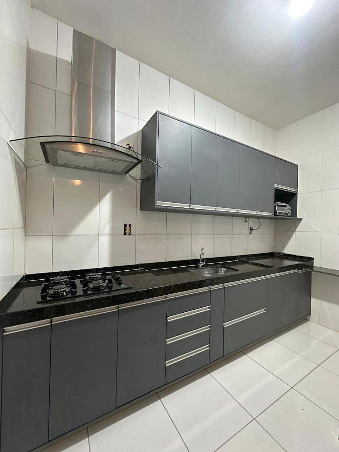 Casas e apartamentos de temporada para 5 pessoas, com vista em Governador Valadares