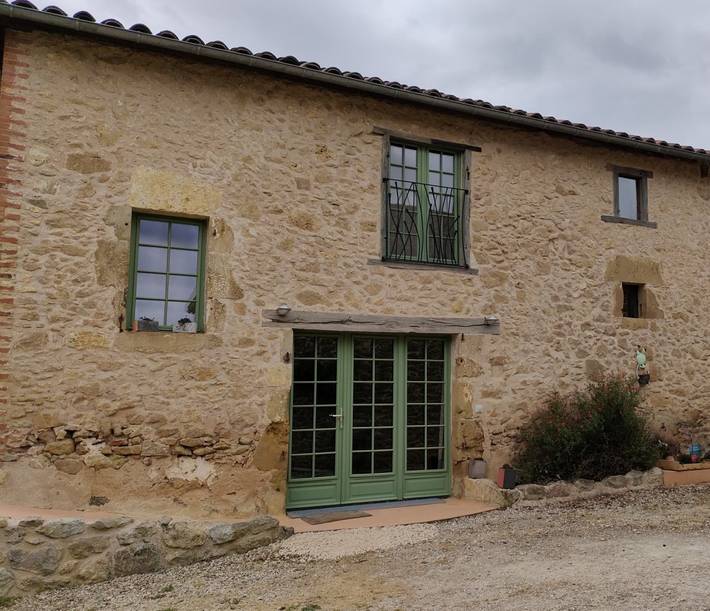 Gîte pour 4 personnes, avec terrasse et jardin - 1