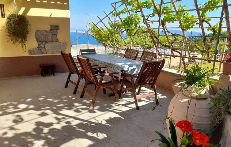 Willa dla 6 osób, z taras i ogród w Ika