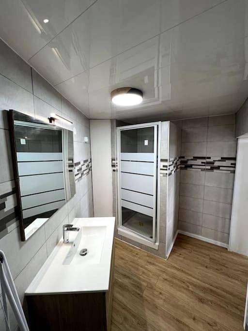 Gîte pour 2 personnes, avec vue à Ouzouer-sur-Trézée - 3