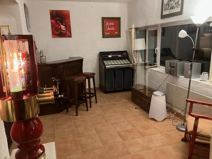 Appartement entier, Appartement spacieux avec jardin privé, proche centre et plages, Wi-Fi, animaux admis in Begur, Costa Brava