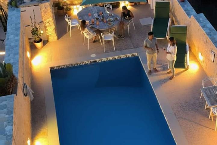 Vacation rental for 10 people, with balcony in Gozo