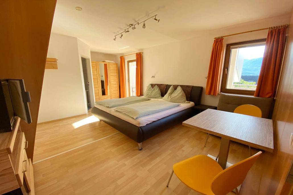 Double Room in Karavanke in Pohorje, Villach
