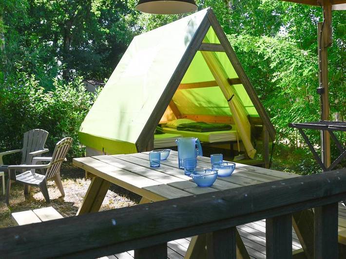 Tente pour 4 personnes, avec bassin pour enfant en Vendée - 3