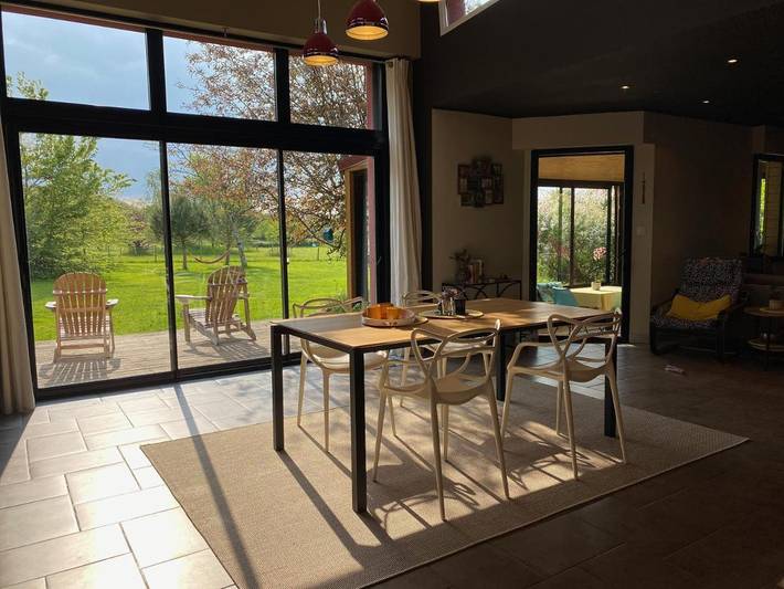 Location de vacances pour 2 personnes, avec Terrasse ainsi que Jardin et Vue à Saint-Nicolas-de-Redon - 2