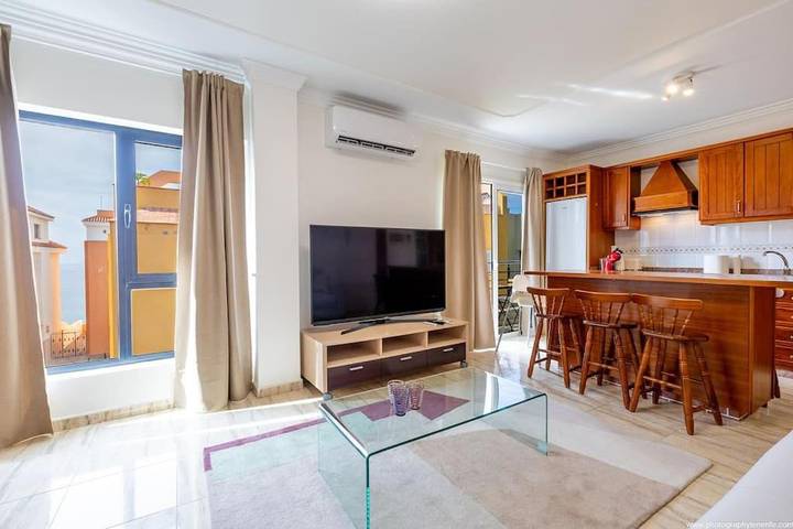 Apartamento para 6 personas, con vistas y balcón en Puerto Santiago