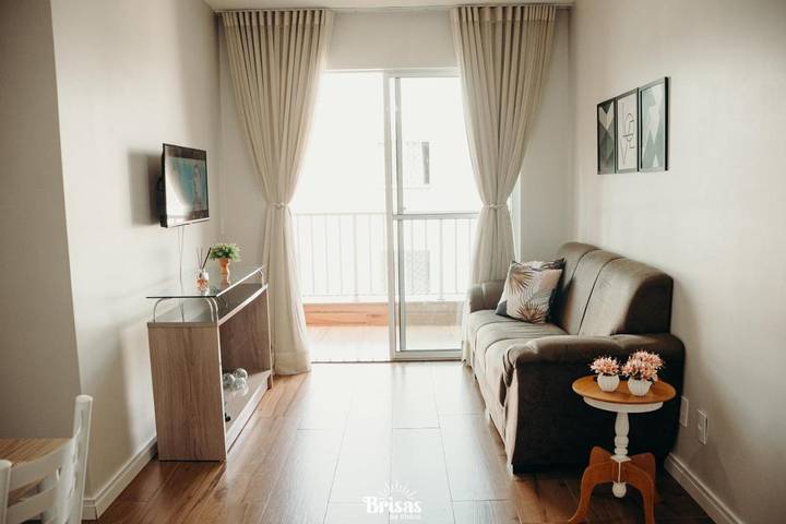 Casas e apartamentos de temporada para 5 pessoas, com piscina infantil e balcão e ainda piscina, adaptado a crianças em Ilhéus