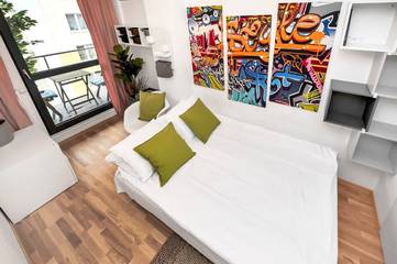 Holiday Rental for 7 People in Warsaw, Masovia, Photo 3