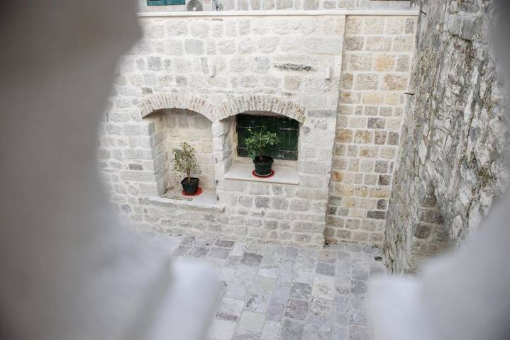 Gîte pour 3 personnes, avec vue et jardin à Kotor - 3