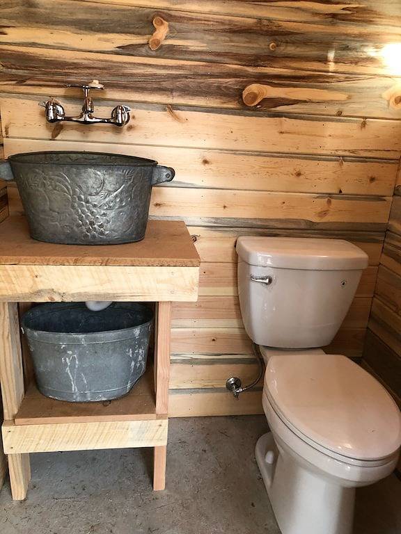 Glamping for 6 people, with terrace and yard in Colorado