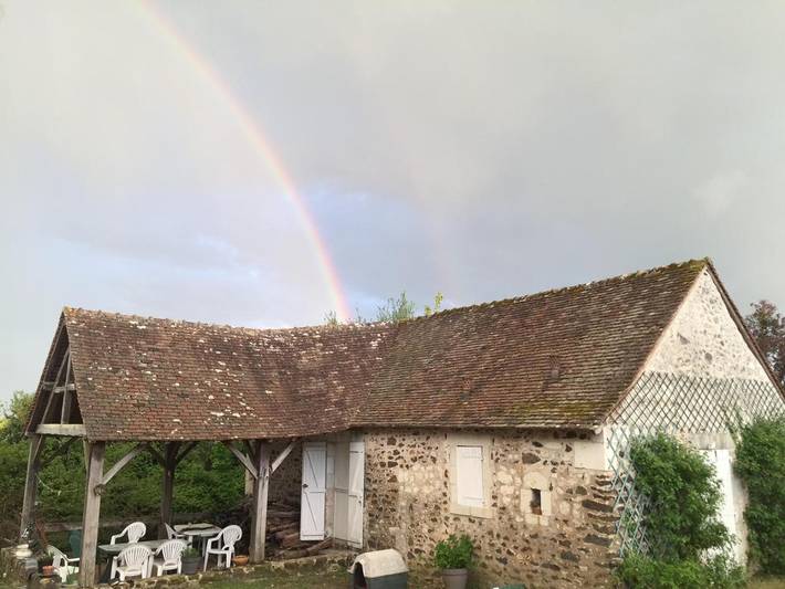 Maison de campagne pour 5 personnes, avec balcon ainsi que vue et jardin dans Coulongé