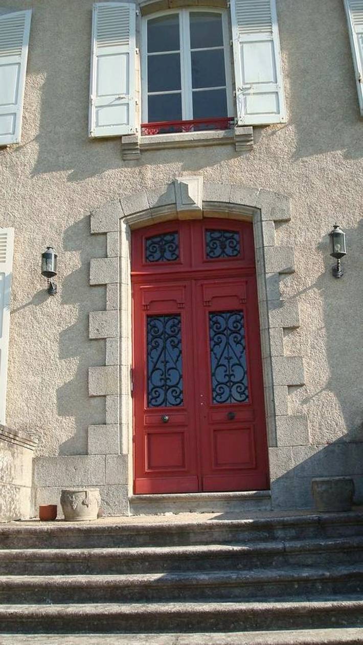 Location de vacances pour 2 personnes, avec Terrasse et Jardin à Eymoutiers - 2