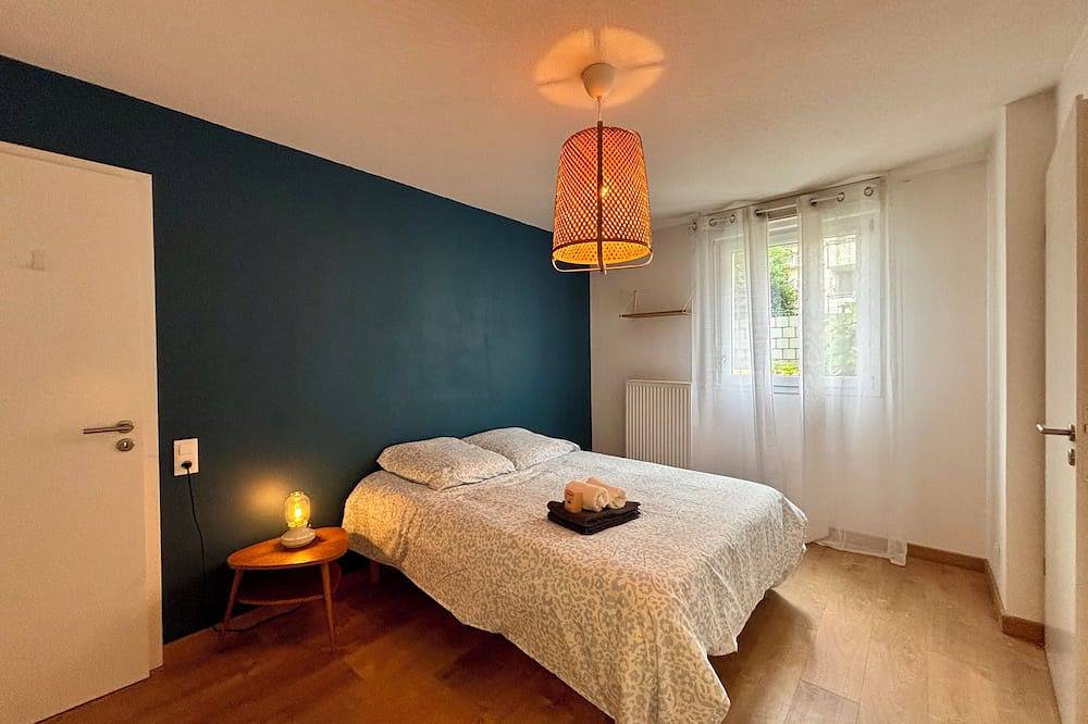 Entire apartment, Pleasant apartment with big terrace in Schillik in Schiltigheim, Strasbourg region