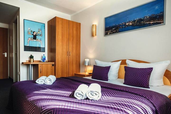 Hotel für 2 Personen, mit Garten und Ausblick, mit Haustier in Schöneberg Berlin - 4