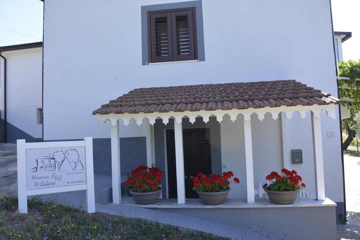 B&b per 2 persone, con Balcone e Giardino nonché Panorama a Satriano di Lucania