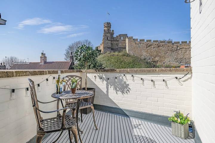 Apartment for 2 people in Lincoln