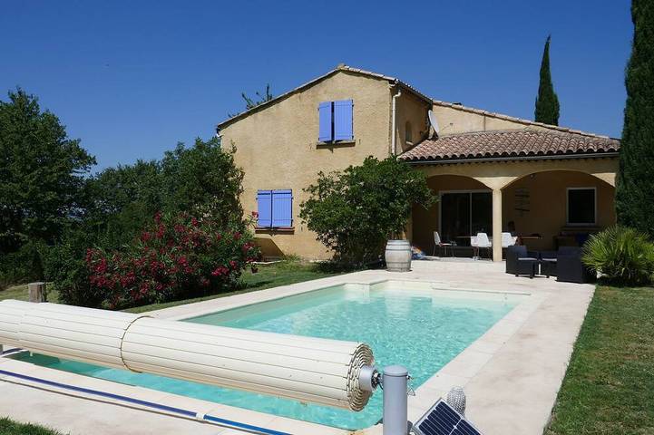 Location de vacances pour 14 personnes, avec Terrasse et Jardin à Portes-en-Valdaine