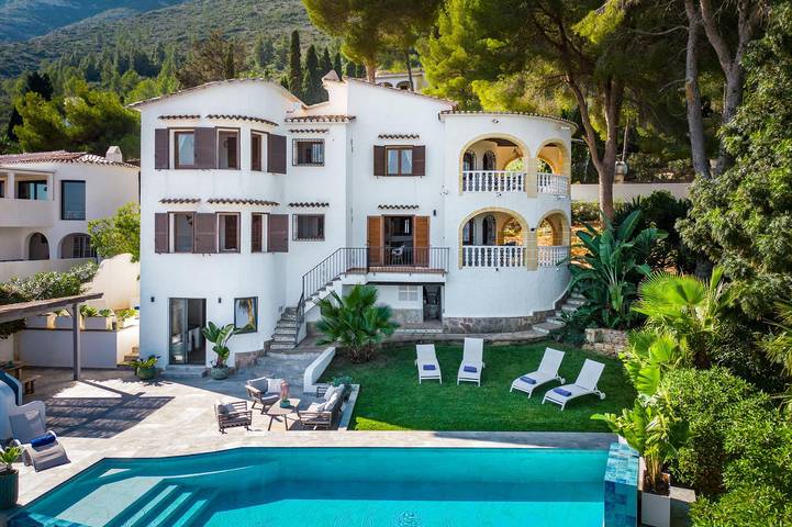 Villa für 4 Personen, mit Meerblick und Garten sowie Pool in Dénia