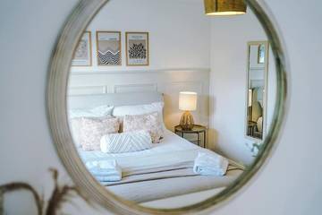 Glamping for 12 People in Peak District, Midlands, Photo 2