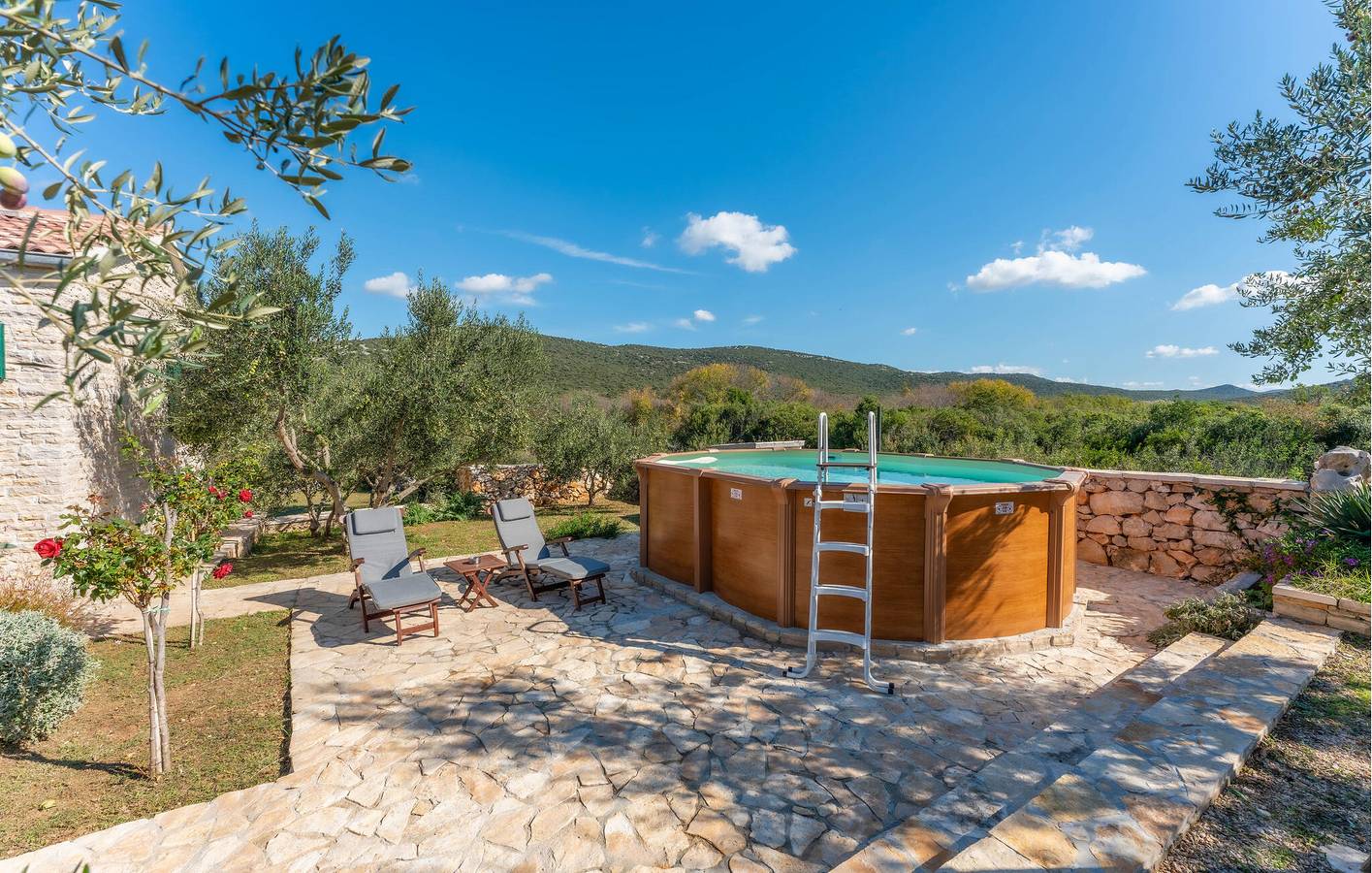 Ferienhaus für 4 Personen mit Terrasse in Pirovac, Šibenik-Knin