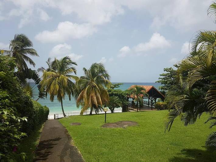 Gîte pour 3 personnes, avec vue et jardin dans Anse Corps de Garde - 2