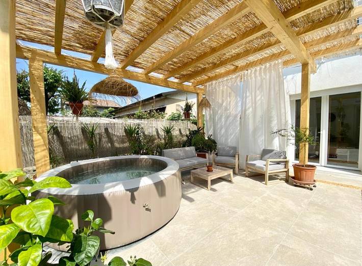 Bed and breakfast per 4 persone, con giardino e panorama - 1