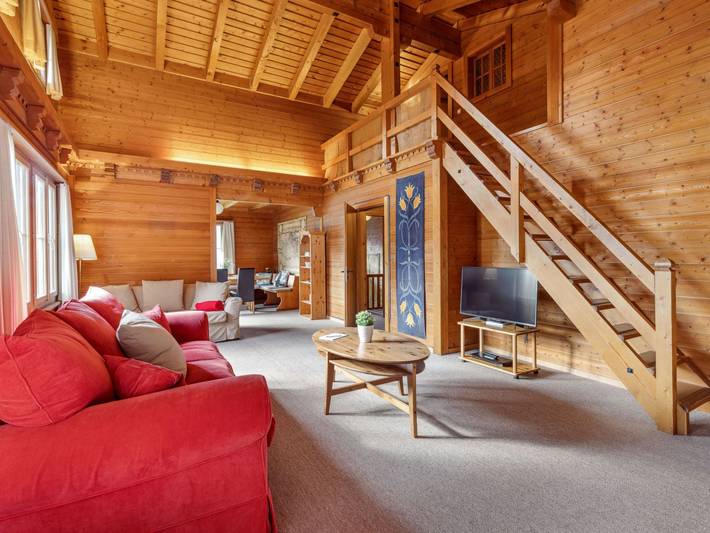 Holiday rental for 10 people, with balcony and garden in Swiss Alps