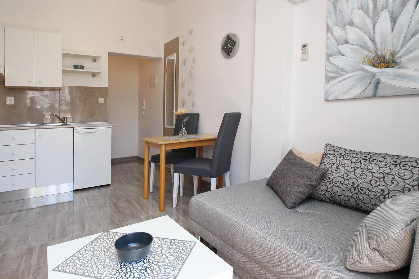 Ganze Ferienwohnung, Ferienwohnung in Baška mit Eigenem Balkon in Baska, Krk