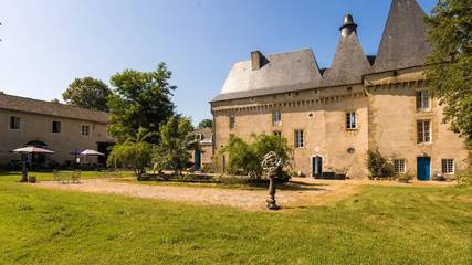 Château pour 12 Personnes dans Chalais (Aquitaine), Périgord Vert, Photo 2