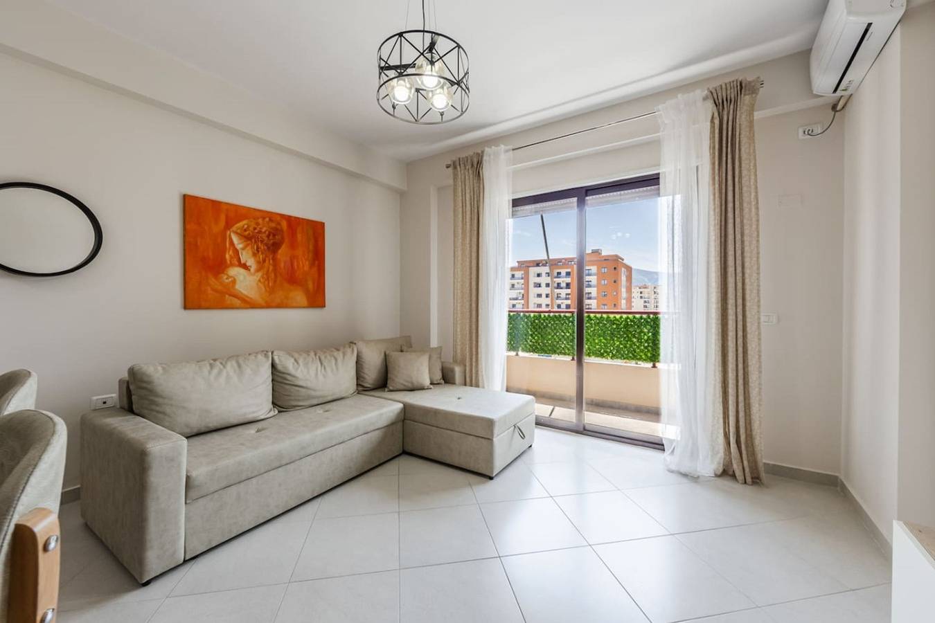 Apartamento entero, Ivory Rose Apartment in Vlorë (Ciudad), Vlorë