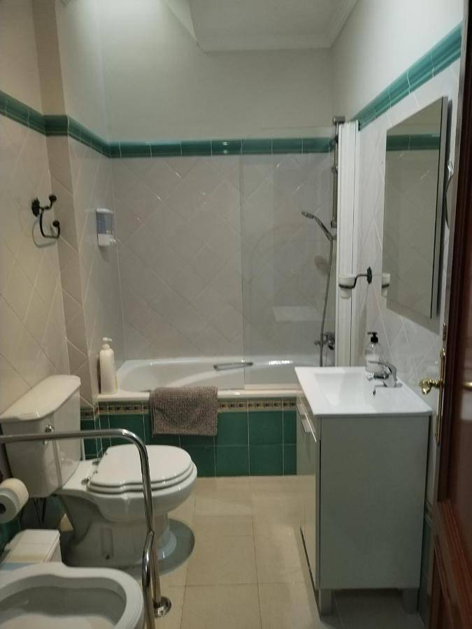 Gîte pour 6 personnes, avec vue et terrasse, animaux acceptés à Utrera - 4