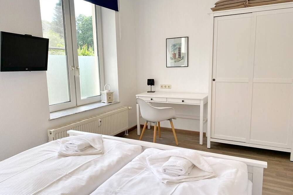 Ganze Wohnung, Groß Stresow - Ferienwohnung \"Vilm\", Eg links - Ferienappartement Vilm auf der in Groß Stresow, Putbus