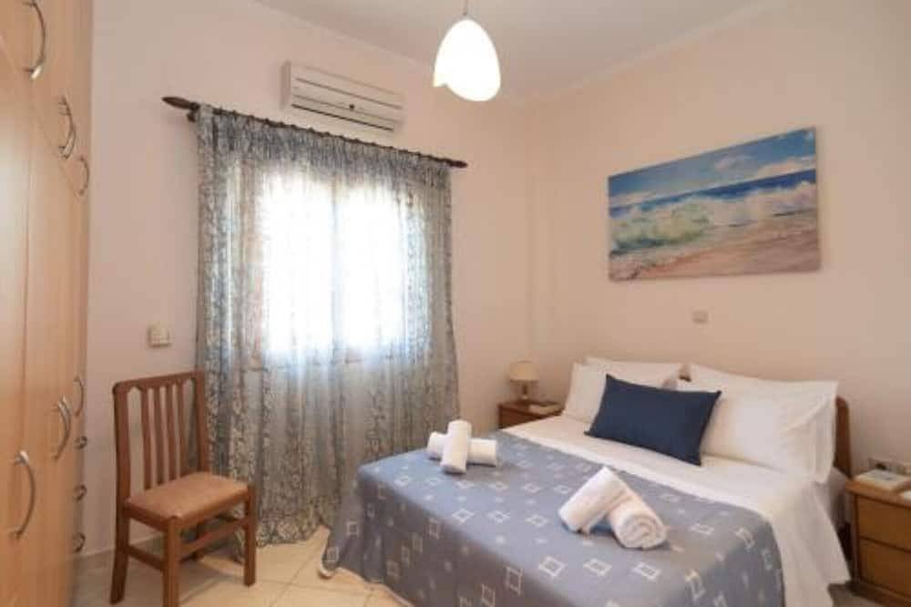 Ganze Wohnung, Spacious independent family-sized apartment in Vathy, Ithaki in Vathy, Griechenland