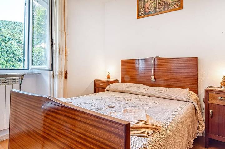 Appartamento intero, Gorgeous apartment in Ne with WiFi in Ne, Riviera di Levante