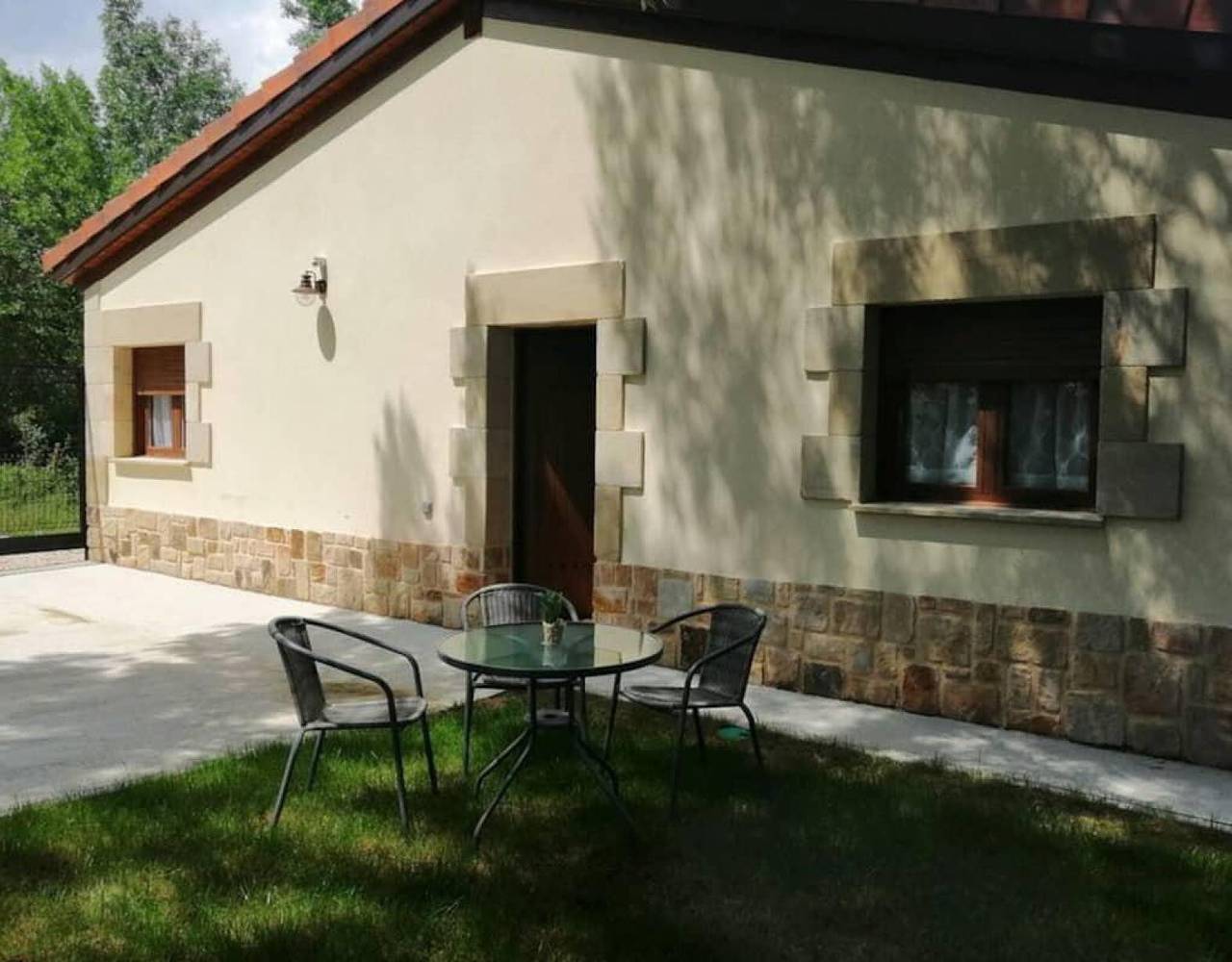 Landhaus in Soria mit Garten, Bergblick und Wanderwegen in Sotillo del Rincón, Soria Provinz