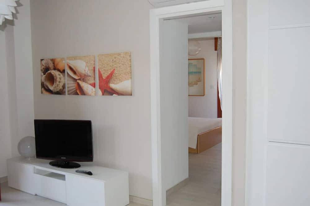 Apartamento entero, Bright, renovated apartment with two rooms and parking space - 300m from the sea in Grado (Costa Adriatica), Provincia de Gorizia