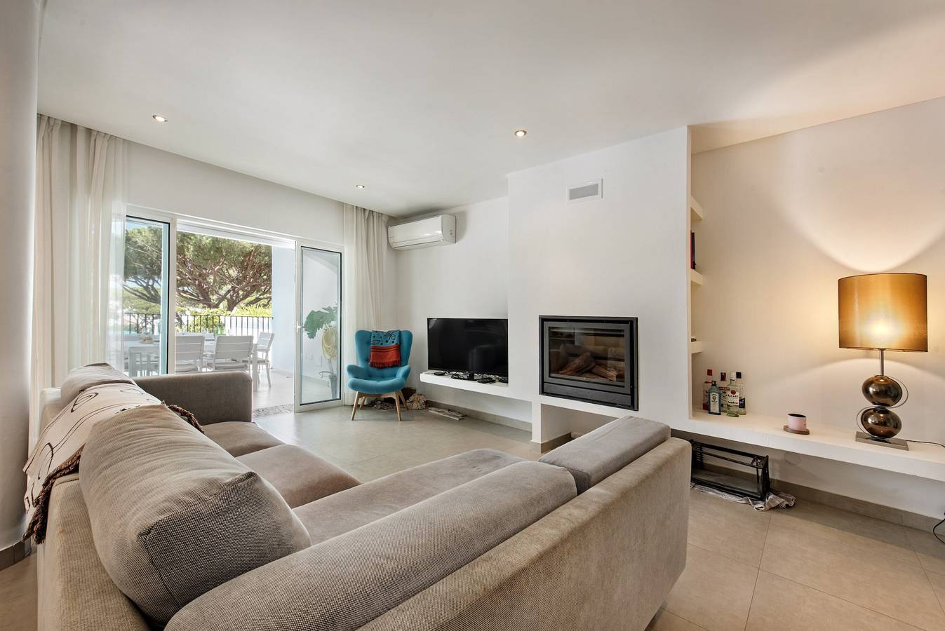 Ganze Wohnung, Apartment 'Florida' mit privatem Pool, Wlan und Klimaanlage in Vale do Lobo, Almancil