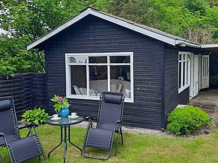 Ferienhaus für 6 Personen, mit Terrasse und Garten in Tversted - 2