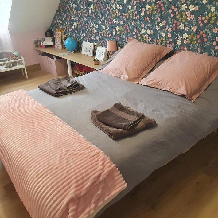 Gîte pour 2 personnes, avec jardin et piscine à Roézé-sur-Sarthe