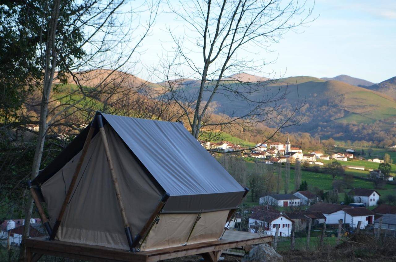 Tent in Jaxu, Région de Bayonne